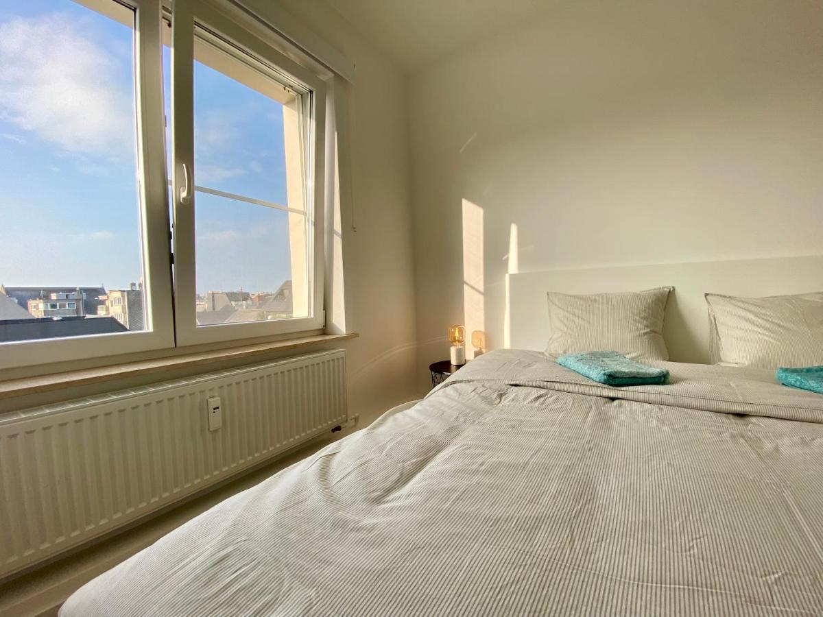 Luxury 3 Bedroom Apartment On The Top Floor With Panoramic View Oostende Bagian luar foto